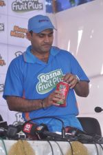 Virender Sehwag launches rasna in Mumbai on 10th March 2012 (58).JPG
